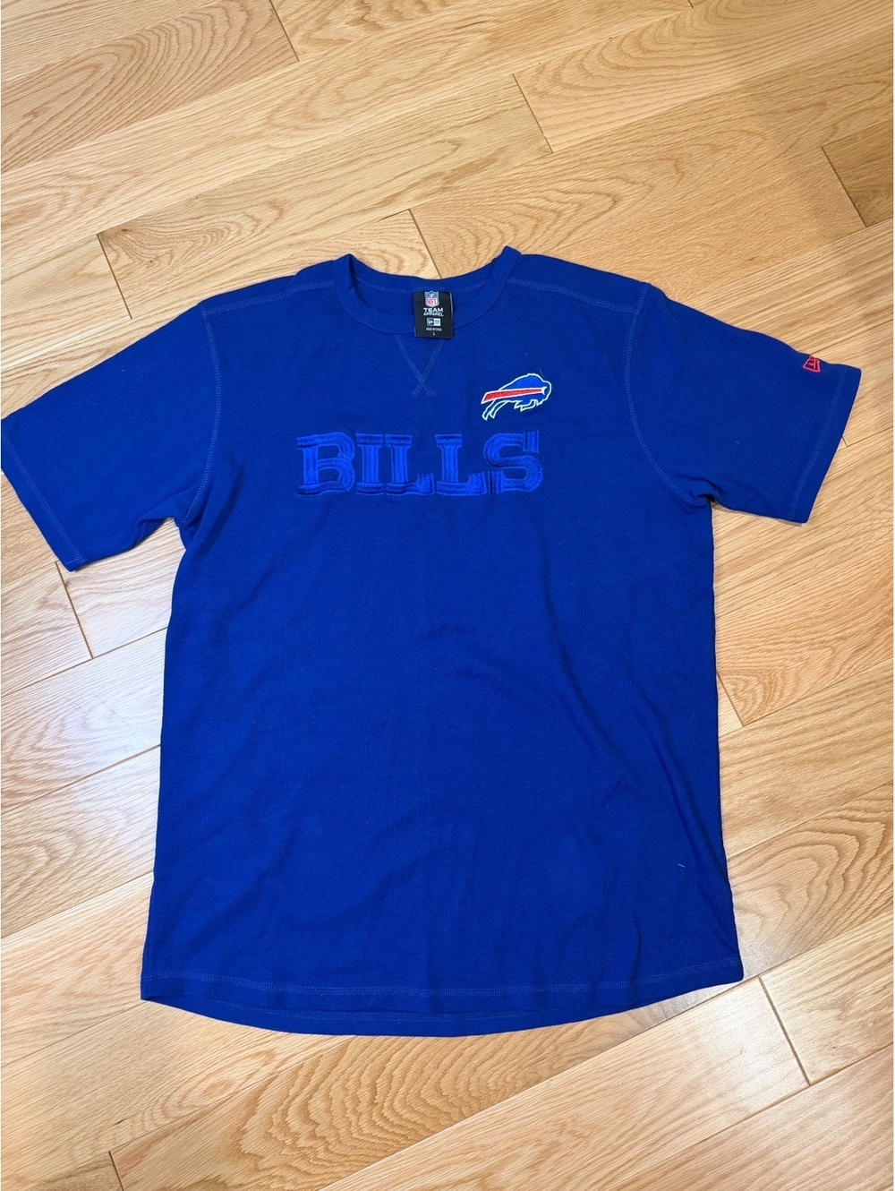 NWOT Men’s Buffalo Bills Knit T Shirt